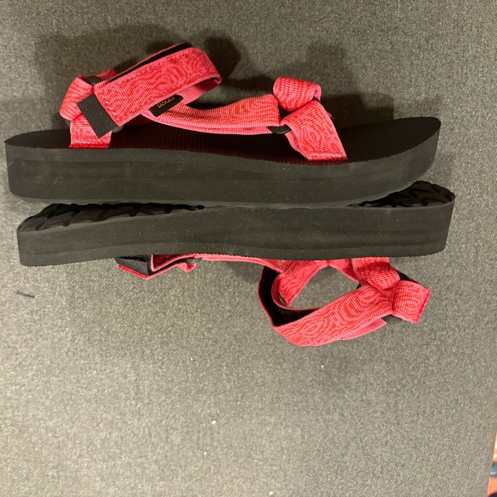Teva Women's Sandals size 10 - Picture 5 of 5